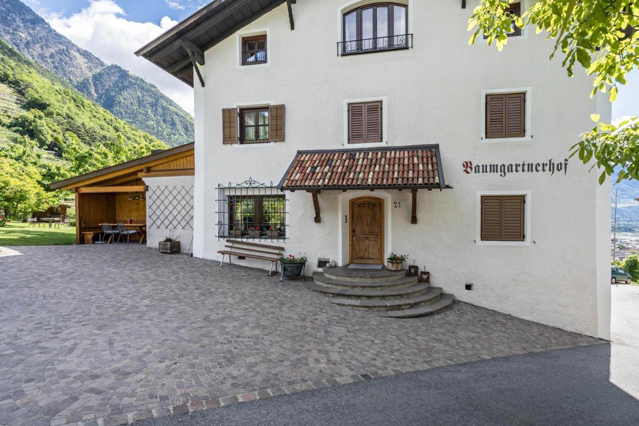 Baumgartnerhof Appartment Holunder Algund Exterior foto